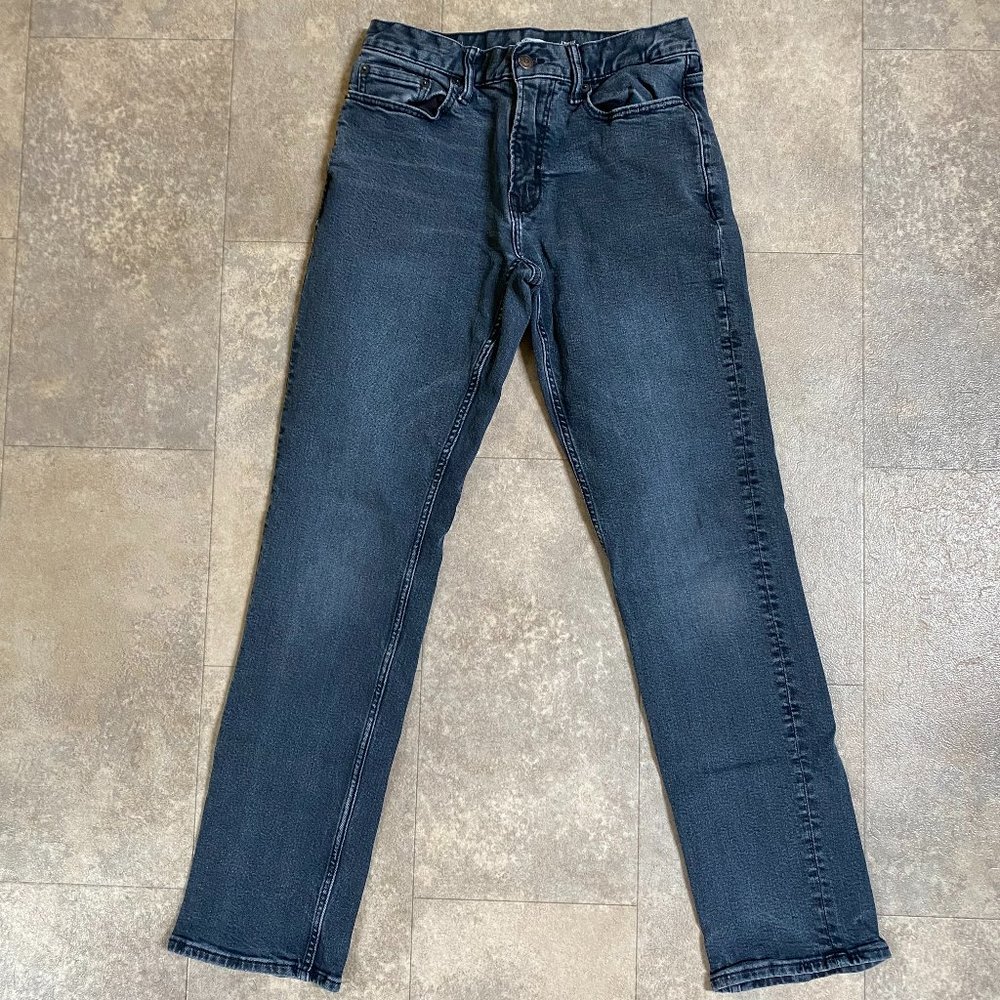 Old Navy Men's Straight Jeans, 31x32, Built-In Flex.